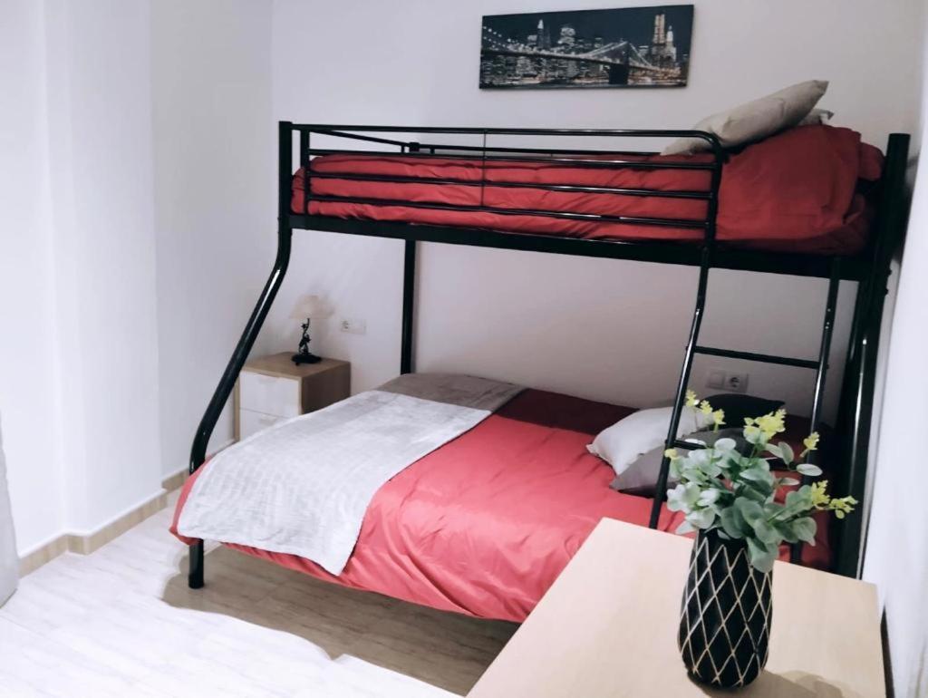 Апартаменты Apartamento Cruces Эль-Пуэрто-де-Санта-Мария Экстерьер фото